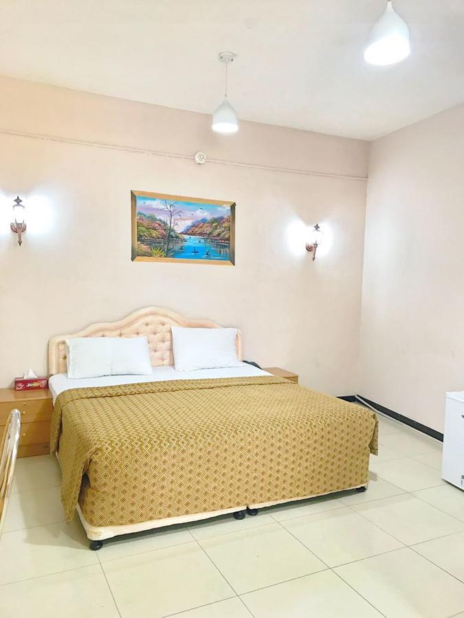 Al Hadow Hotel Mascate Esterno foto